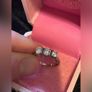 14KY Diamond Ring (Authentic)